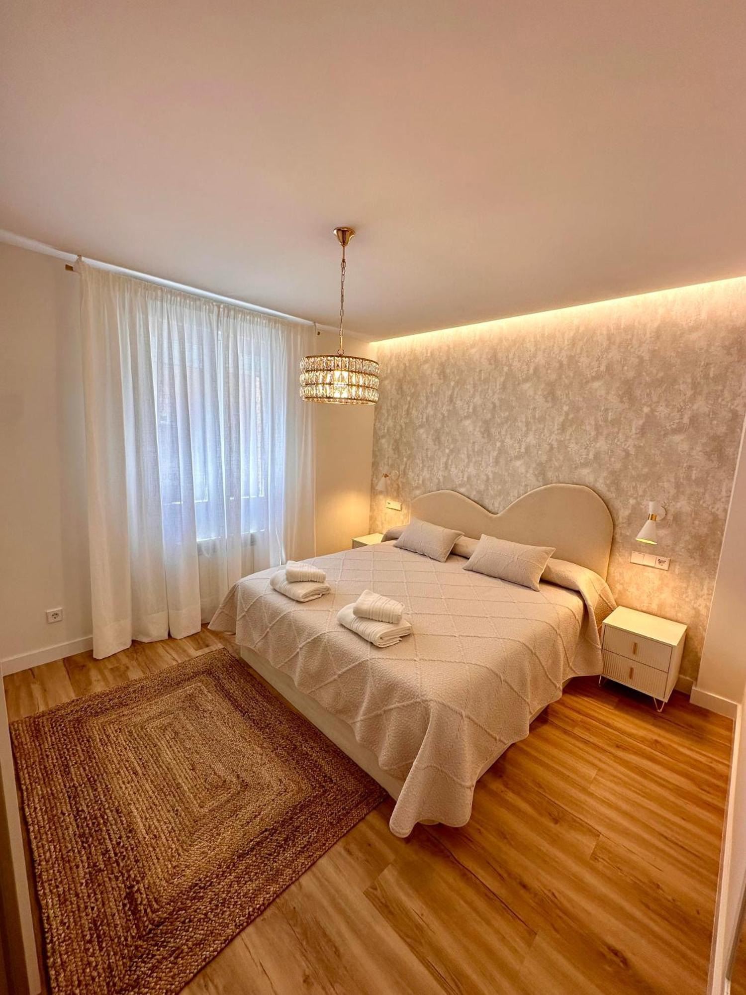 El Sueno De Luca, Parking Gratuito Centro Apartment Logrono Luaran gambar